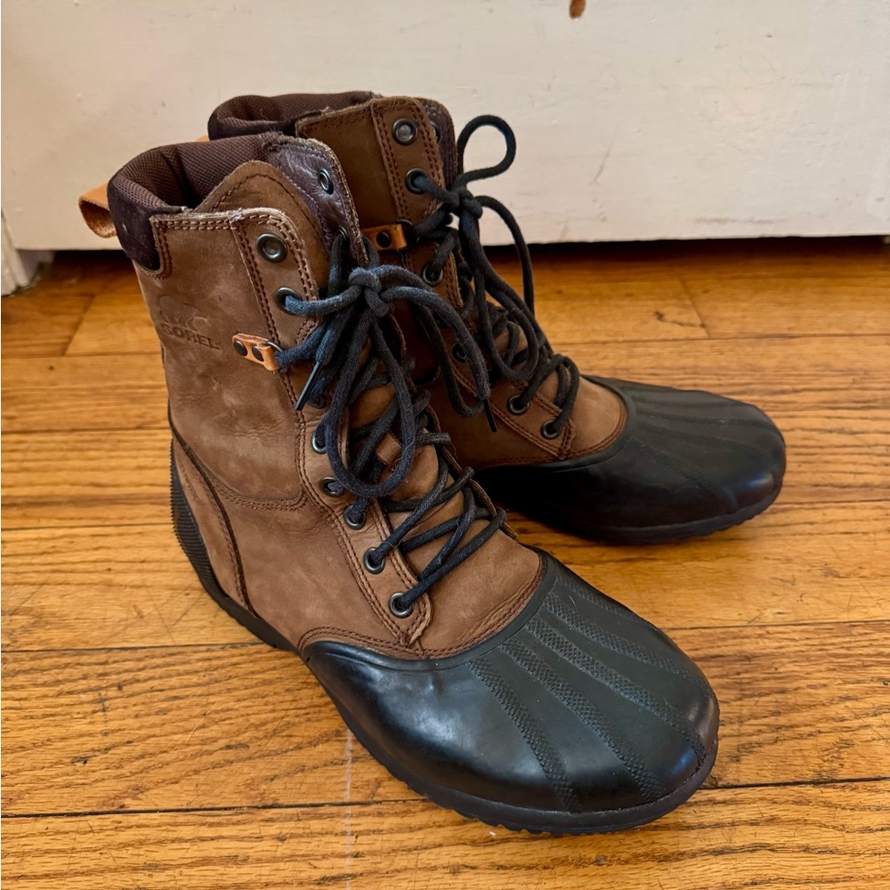 Sorel | Men's Brown and Black Winter Rain Duck Boots sz 9